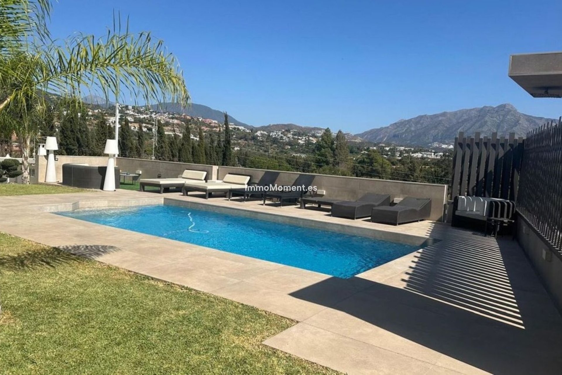 Reventa - Villa independiente - Marbella - Valle del Sol