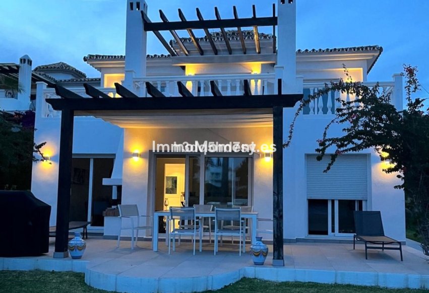 Reventa - Villa independiente - Mijas - Calahonda