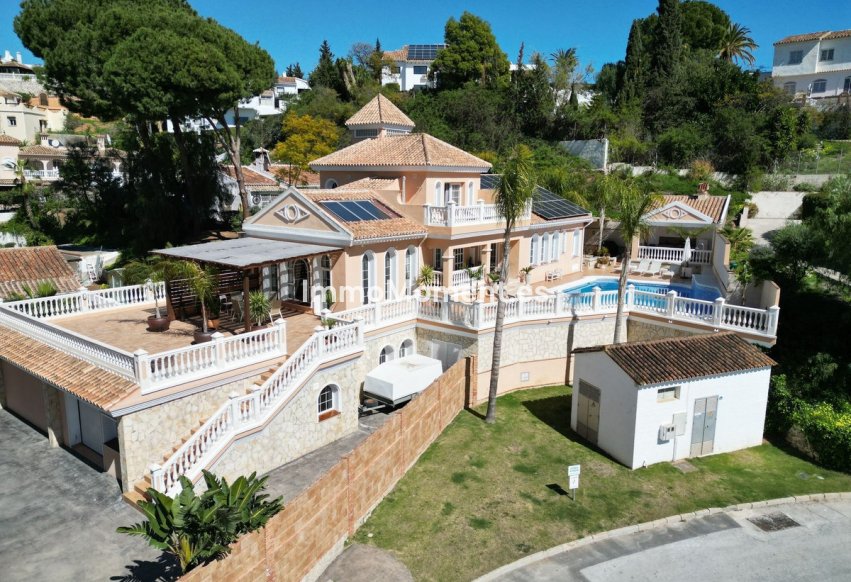 Reventa - Villa independiente - Mijas Costa