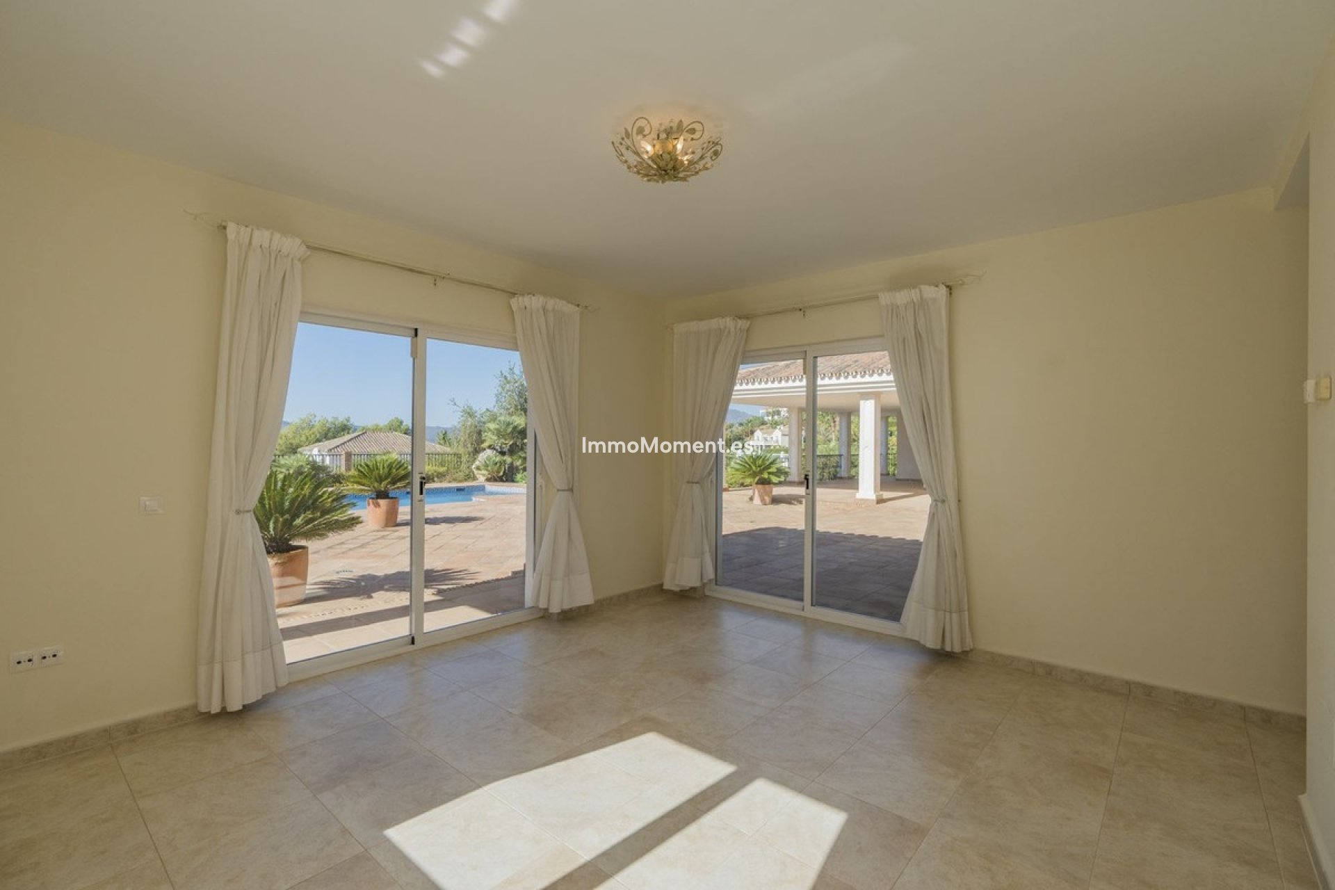 Reventa - Villa independiente - Mijas - Valtocado