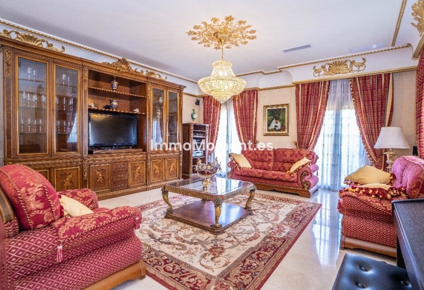 Reventa - Villa independiente - Orihuela - Campoamor