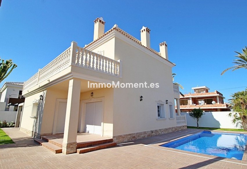 Reventa - Villa independiente - Orihuela Costa - Cabo roig - La Zenia
