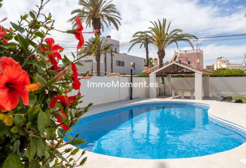 Reventa - Villa independiente - Orihuela Costa - Cabo roig - La Zenia