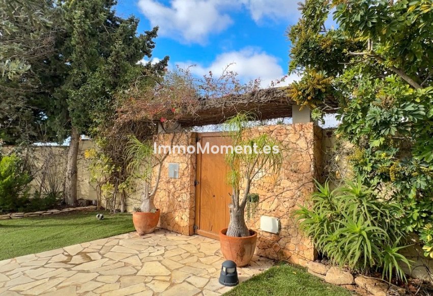 Reventa - Villa independiente - Orihuela Costa - Dehesa de campoamor
