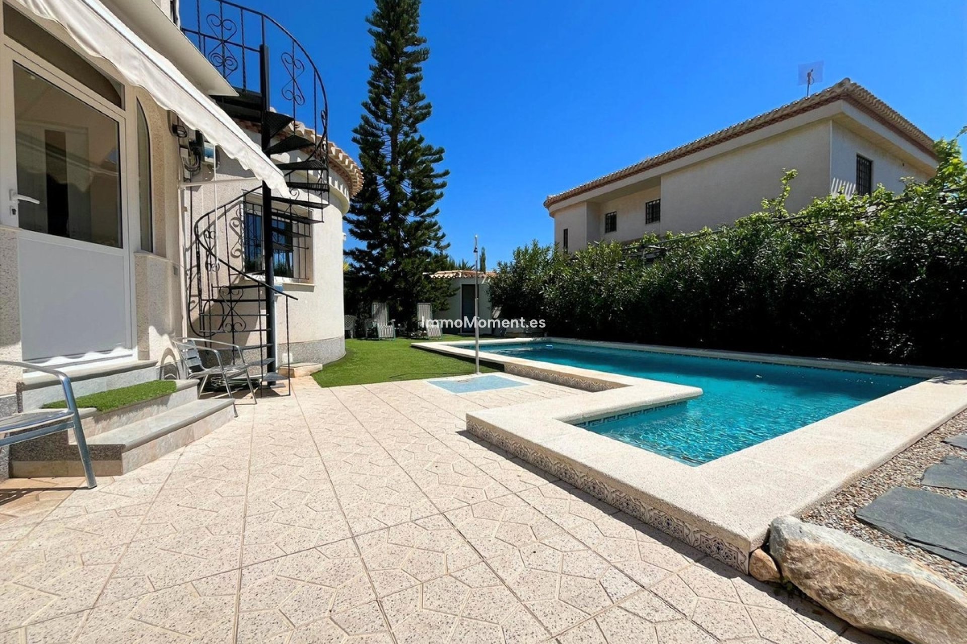 Reventa - Villa independiente - Orihuela Costa - Playa Flamenca