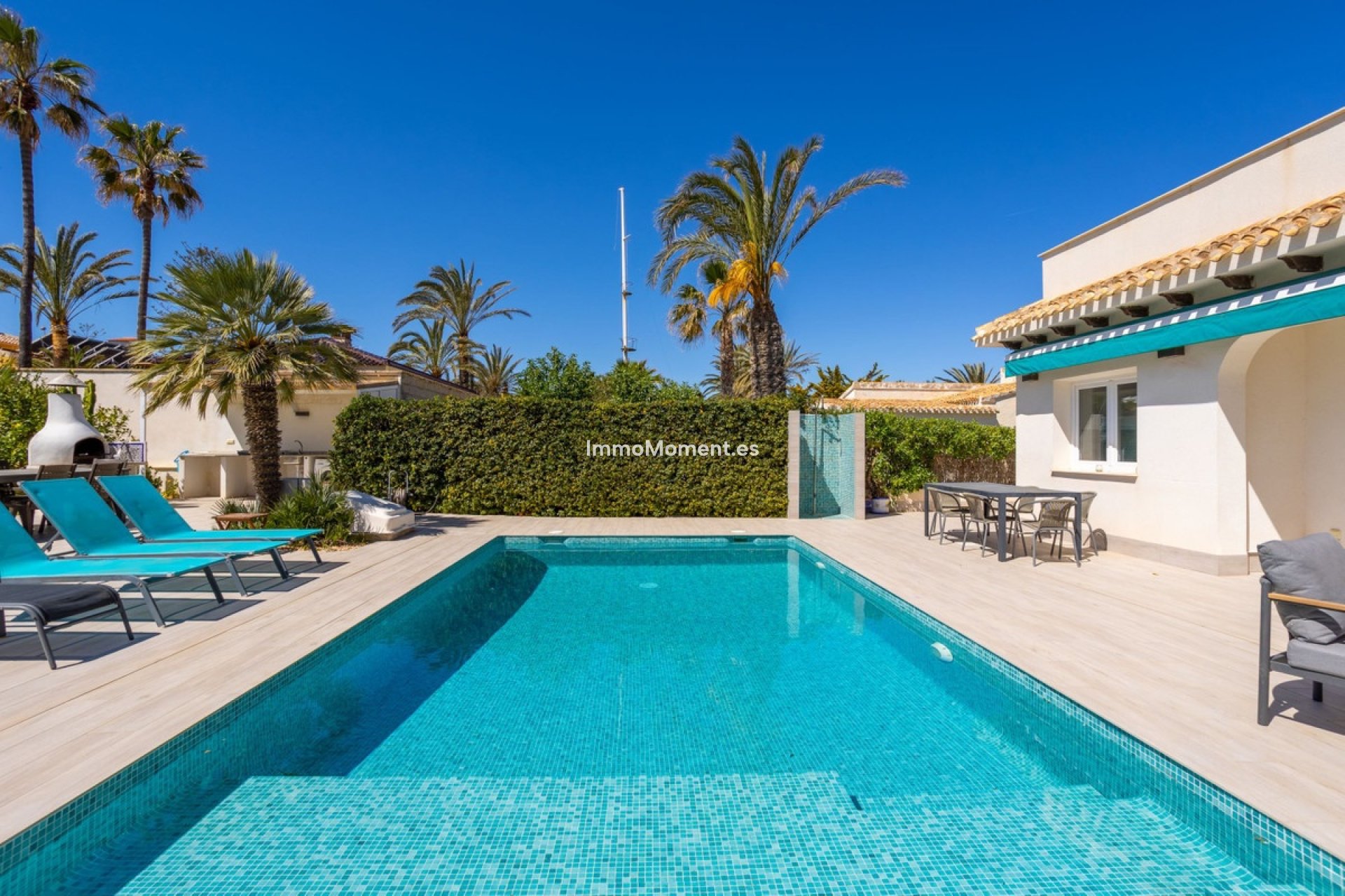 Reventa - Villa independiente - Orihuela Costa - Playa Flamenca