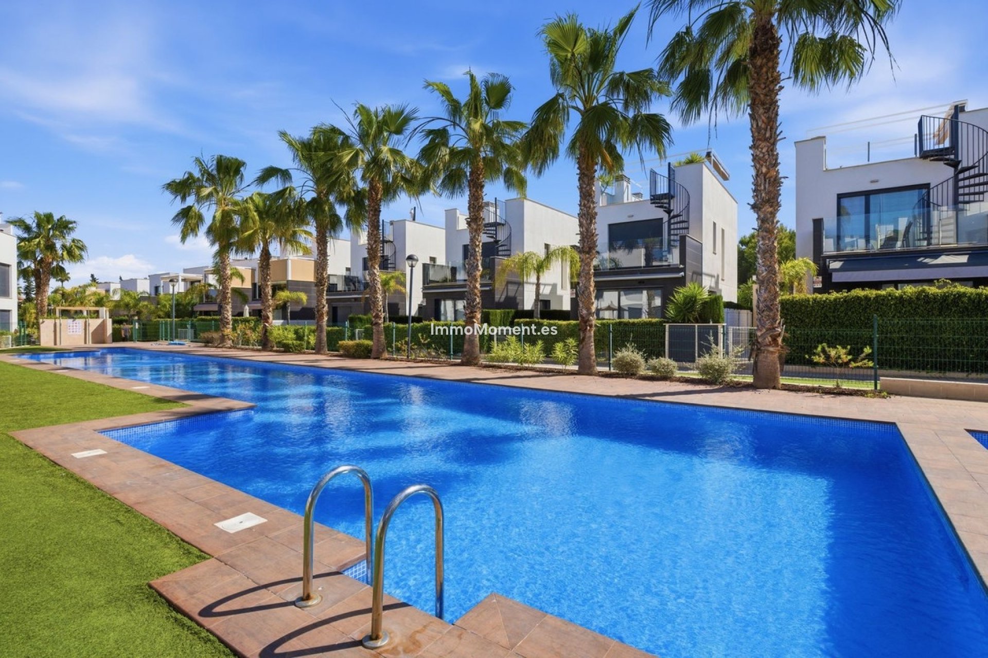 Reventa - Villa independiente - Orihuela Costa - Punta Prima