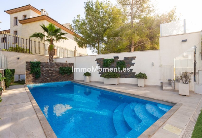 Reventa - Villa independiente - Orihuela Costa - Villamartín