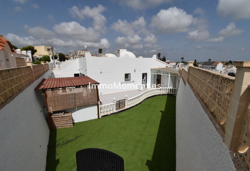 Reventa - Villa independiente - Orihuela Costa - Villamartín