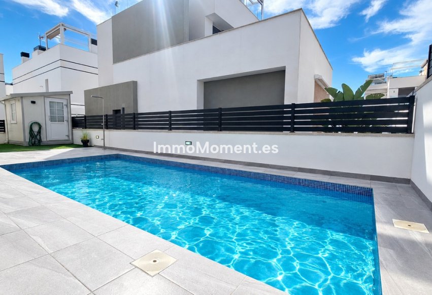 Reventa - Villa independiente - Orihuela Costa - Villamartín