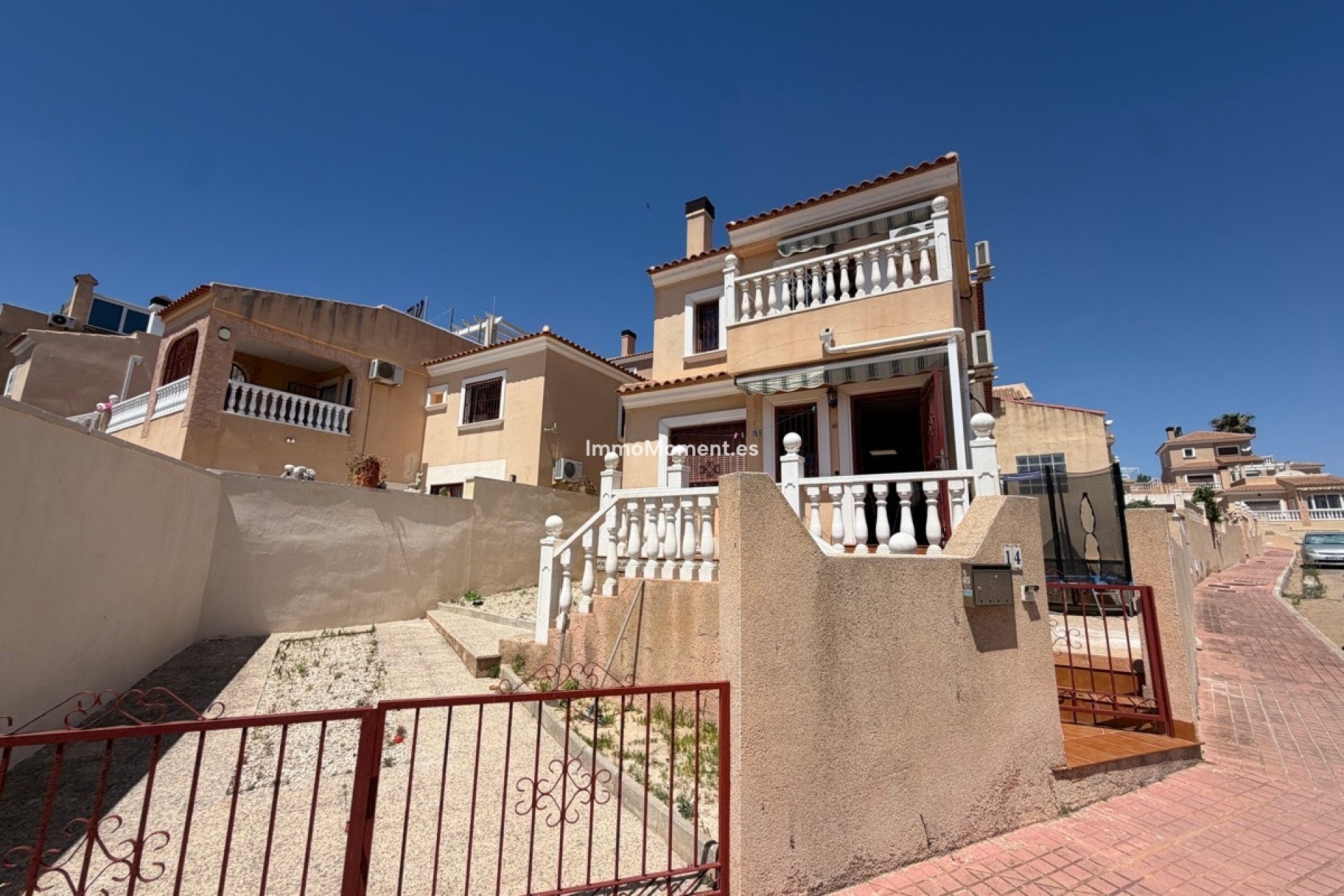 Reventa - Villa independiente - Orihuela Costa - Villamartín