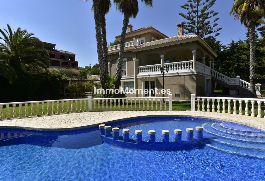 Reventa - Villa independiente - Orihuela Costa - Villamartín