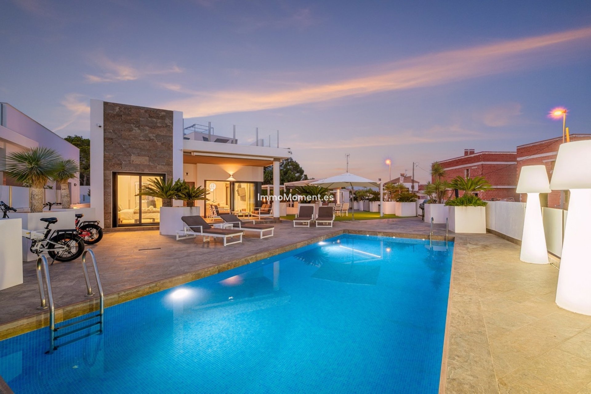 Reventa - Villa independiente - Orihuela Costa - Villamartín