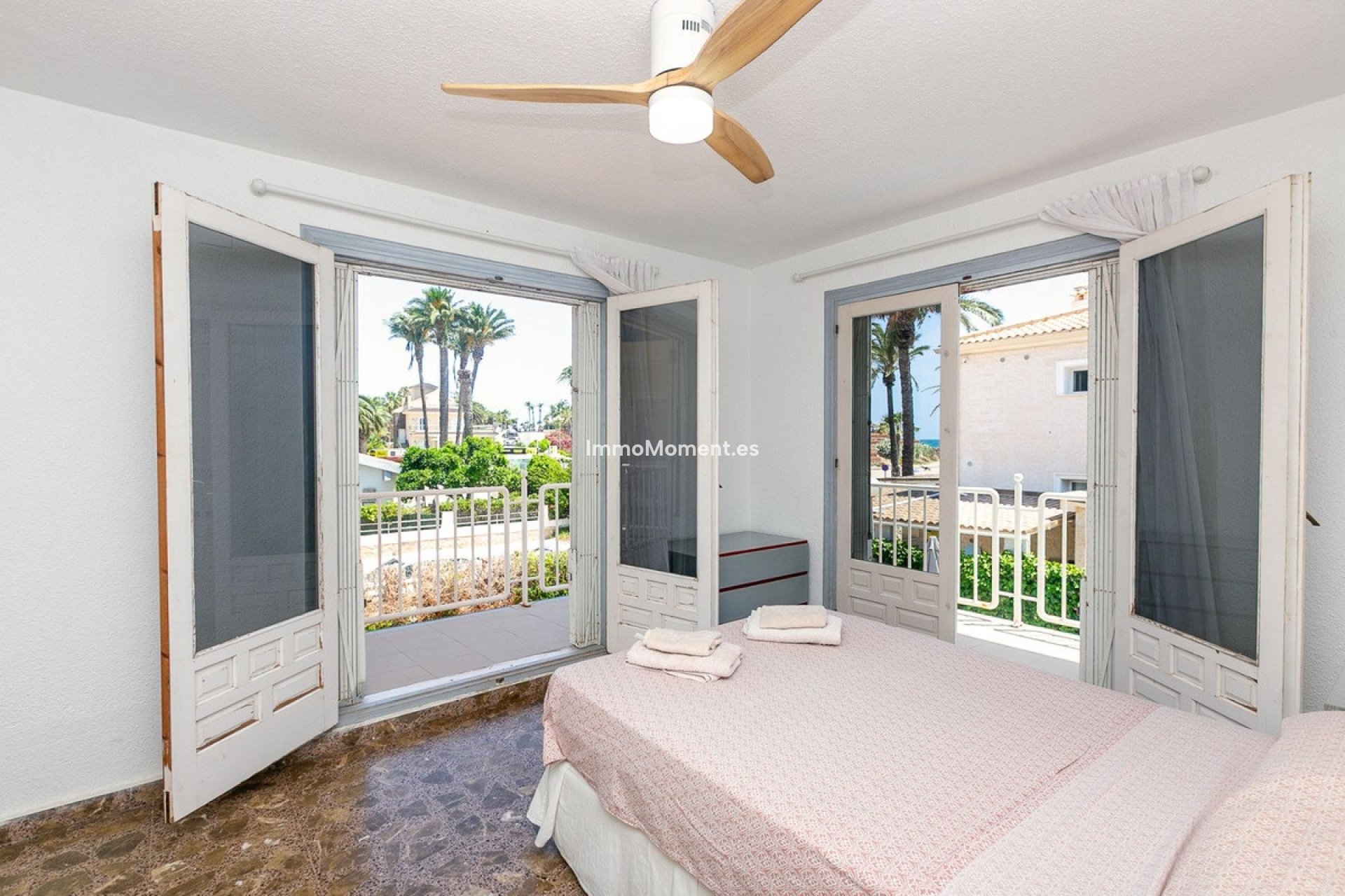 Reventa - Villa independiente - Orihuela Costa