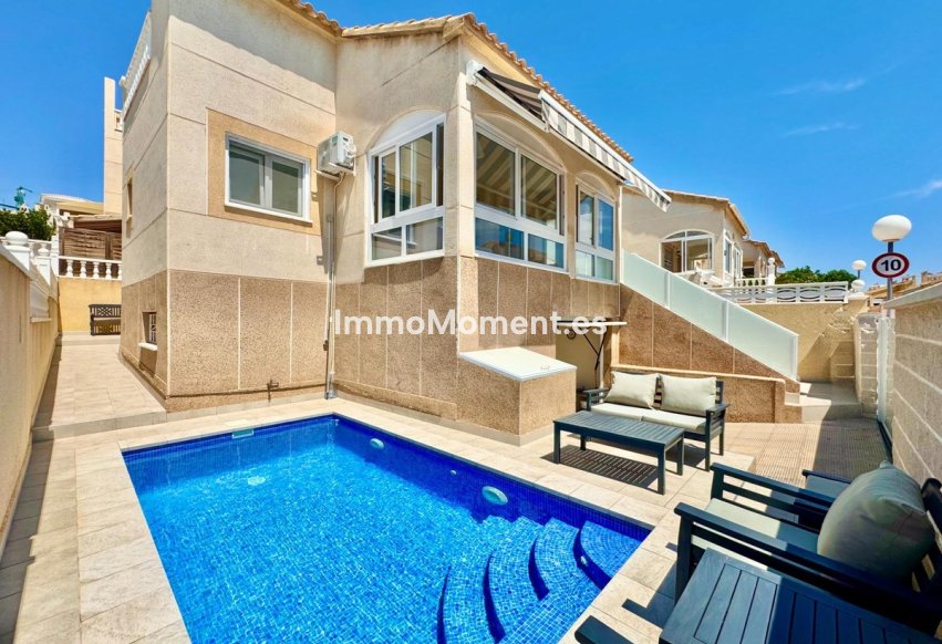 Reventa - Villa independiente - Orihuela - La Florida