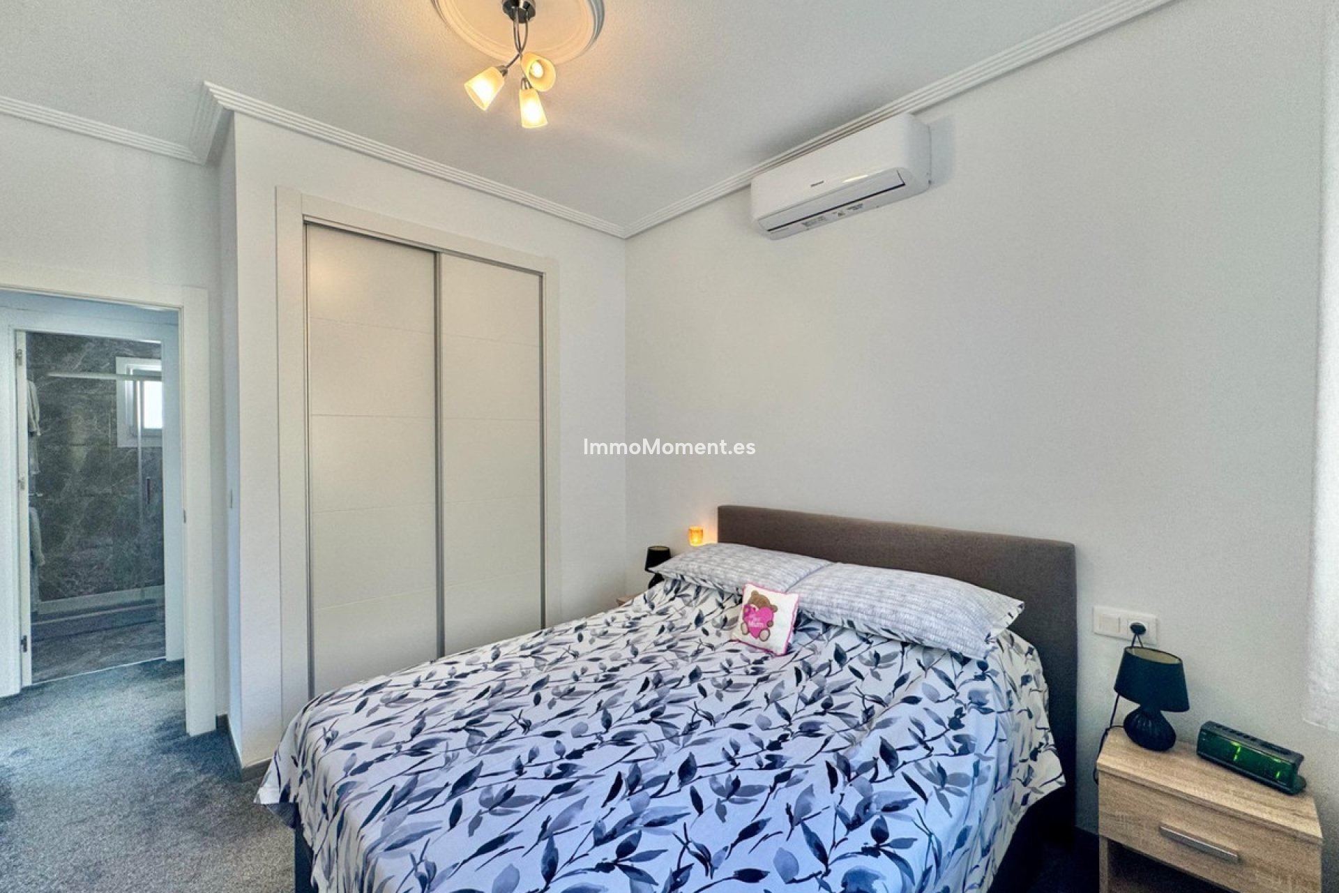 Reventa - Villa independiente - Orihuela - La Florida