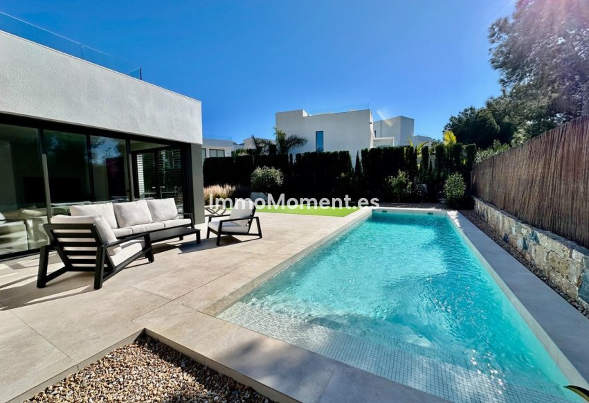 Reventa - Villa independiente - Orihuela - Las Colinas Golf