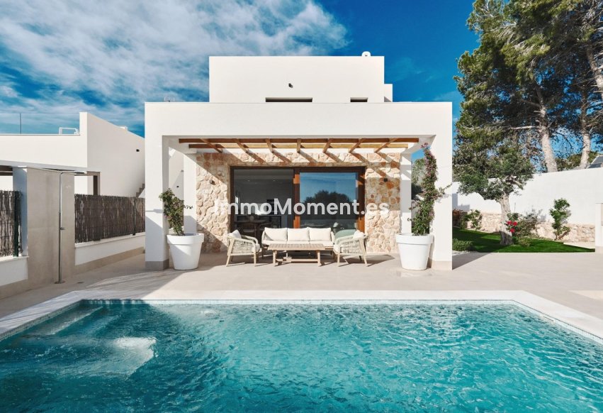 Reventa - Villa independiente - Orihuela - Lomas de Don Juan