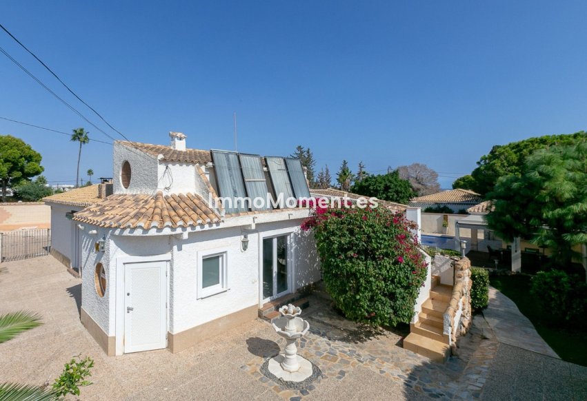 Reventa - Villa independiente - Orihuela - Orihuela Costa