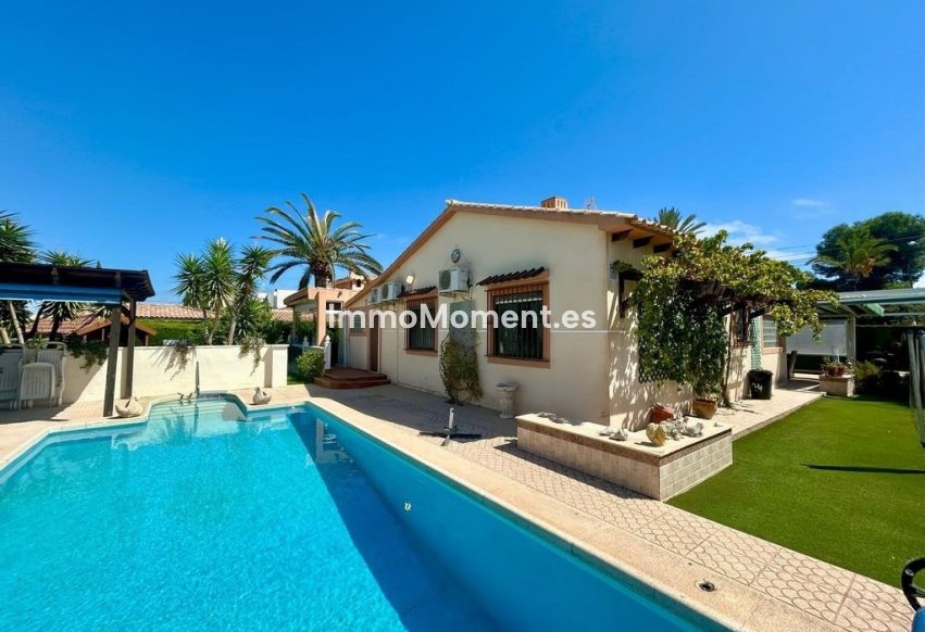 Reventa - Villa independiente - Orihuela - Orihuela Costa