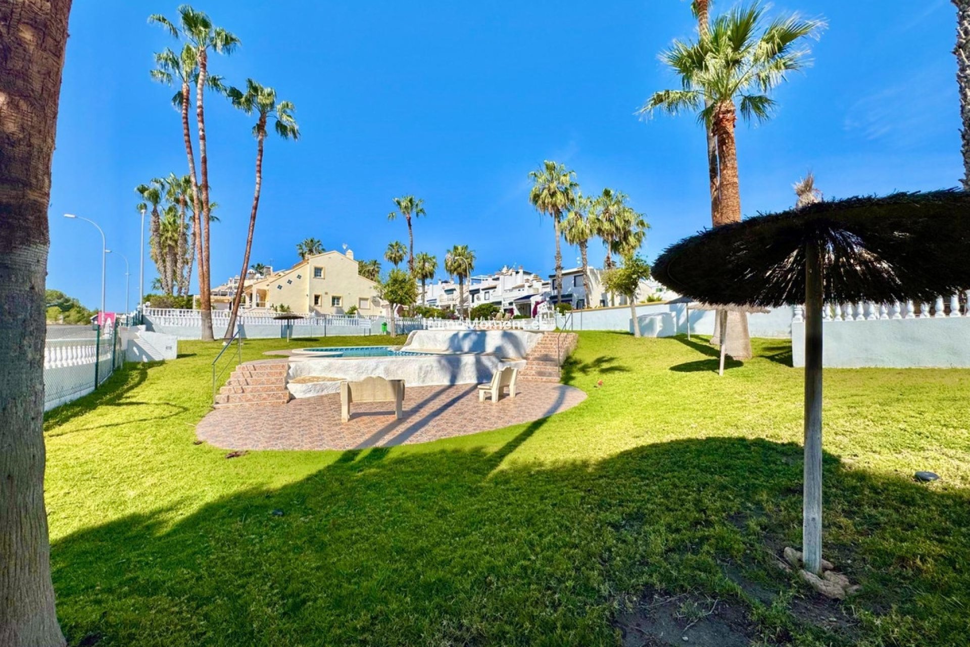 Reventa - Villa independiente - Orihuela - Orihuela Costa