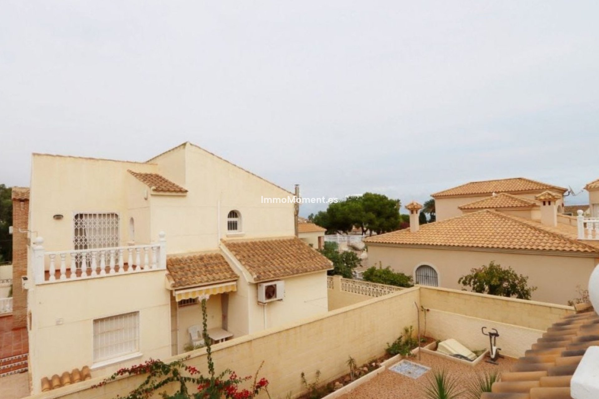 Reventa - Villa independiente - Orihuela - Playa Flamenca