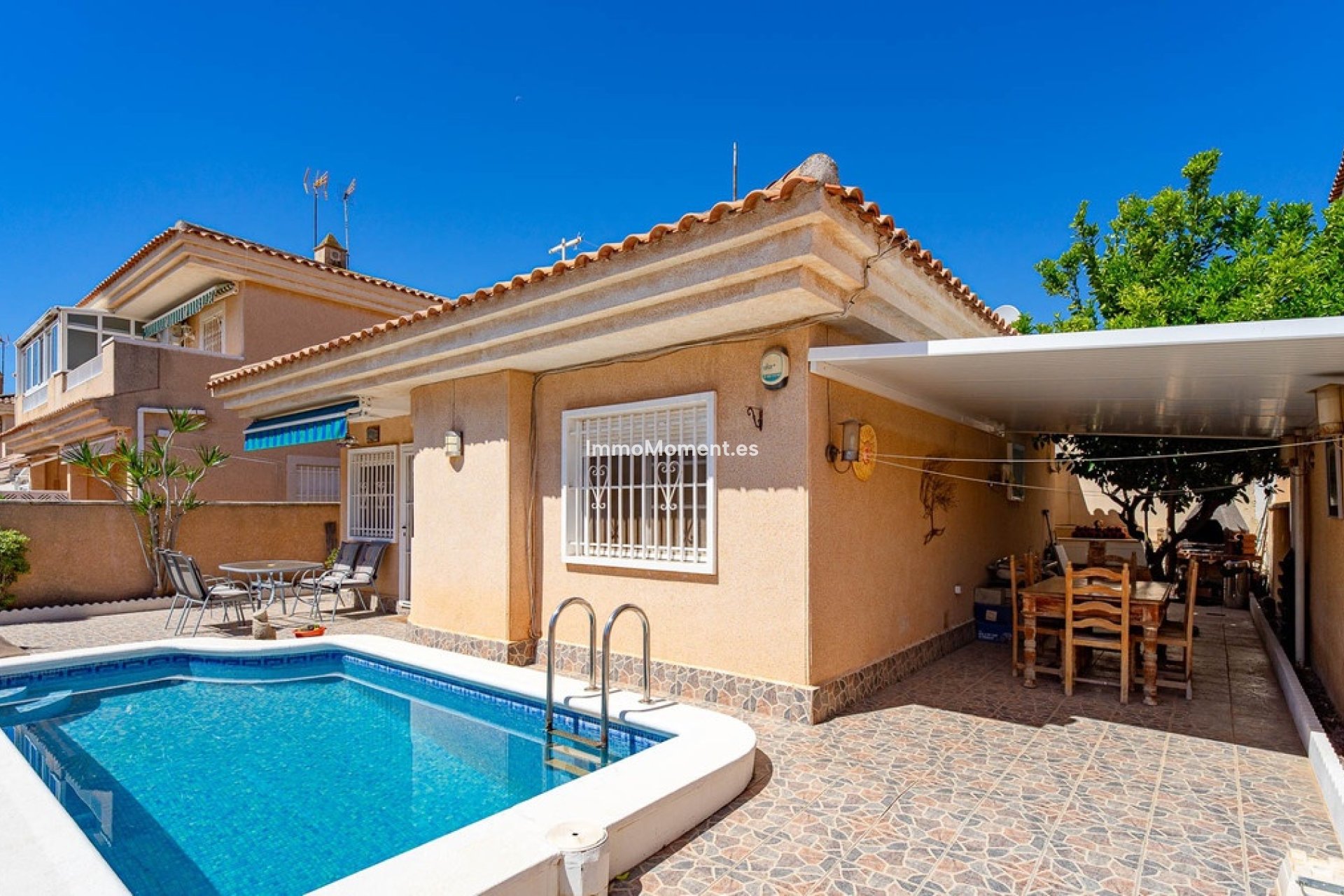 Reventa - Villa independiente - Orihuela - Punta Prima