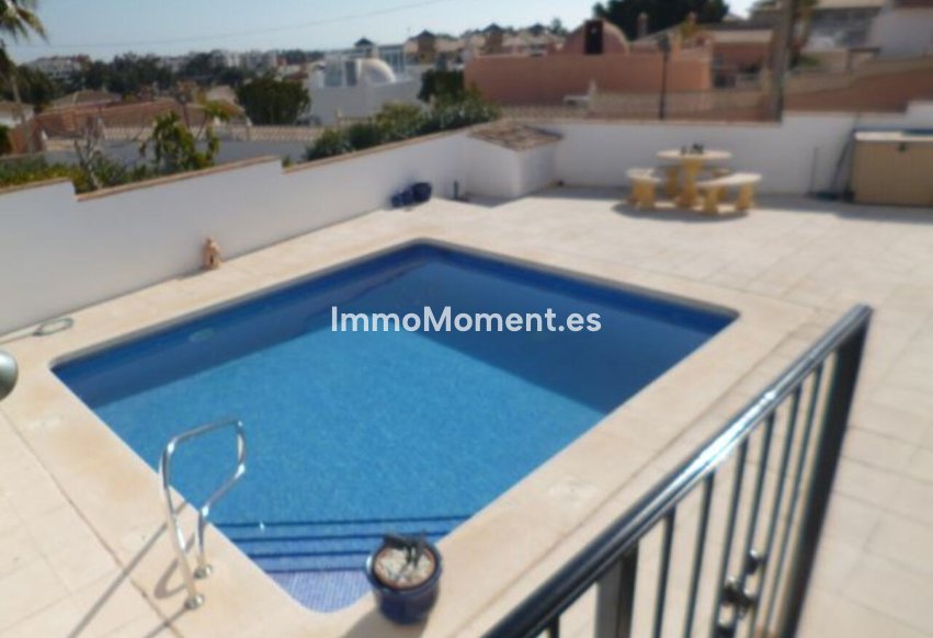 Reventa - Villa independiente - Orihuela - Villamartin