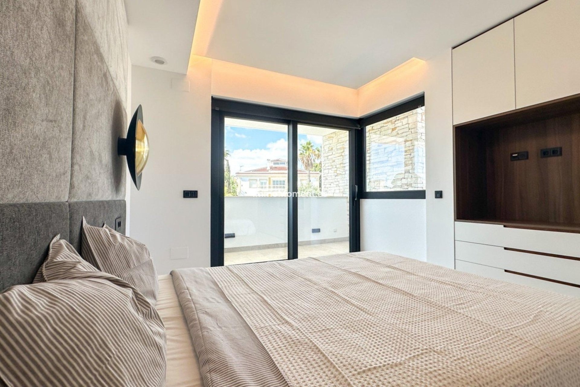 Reventa - Villa independiente - Orihuela - Villamartin