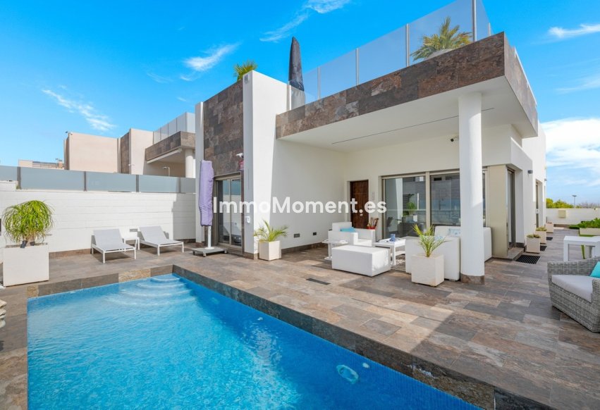 Reventa - Villa independiente - Orihuela - Villamartín