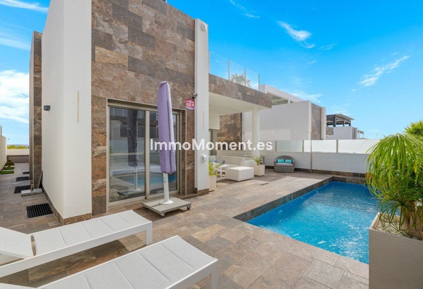 Reventa - Villa independiente - Orihuela - Villamartín