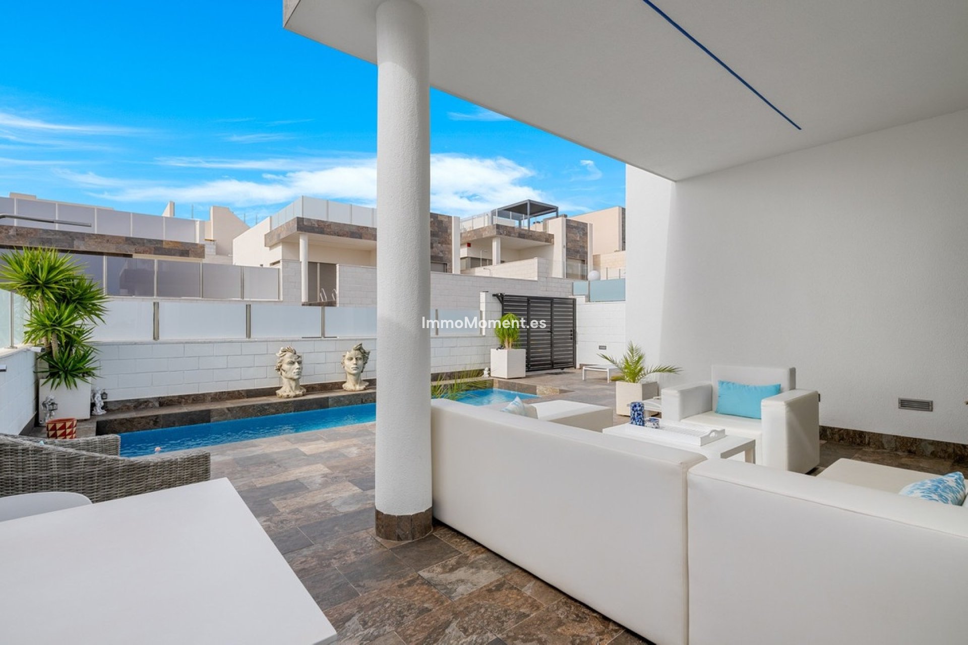 Reventa - Villa independiente - Orihuela - Villamartín