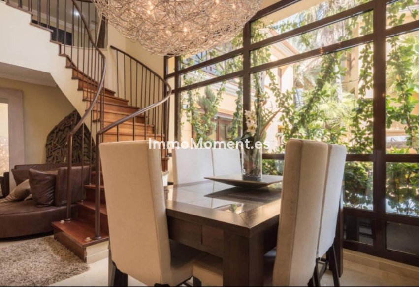 Reventa - Villa independiente - Puerto Banús