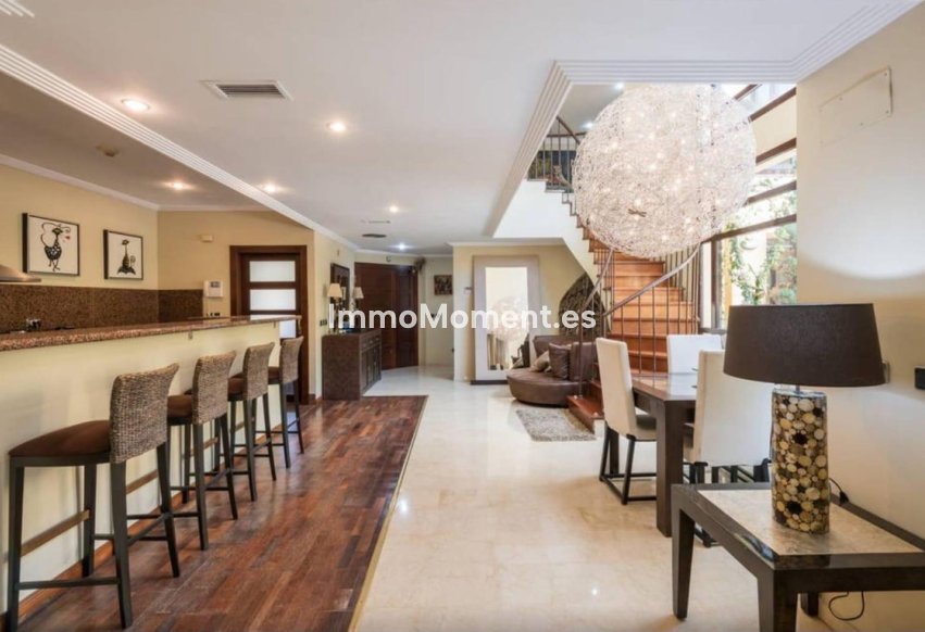 Reventa - Villa independiente - Puerto Banús