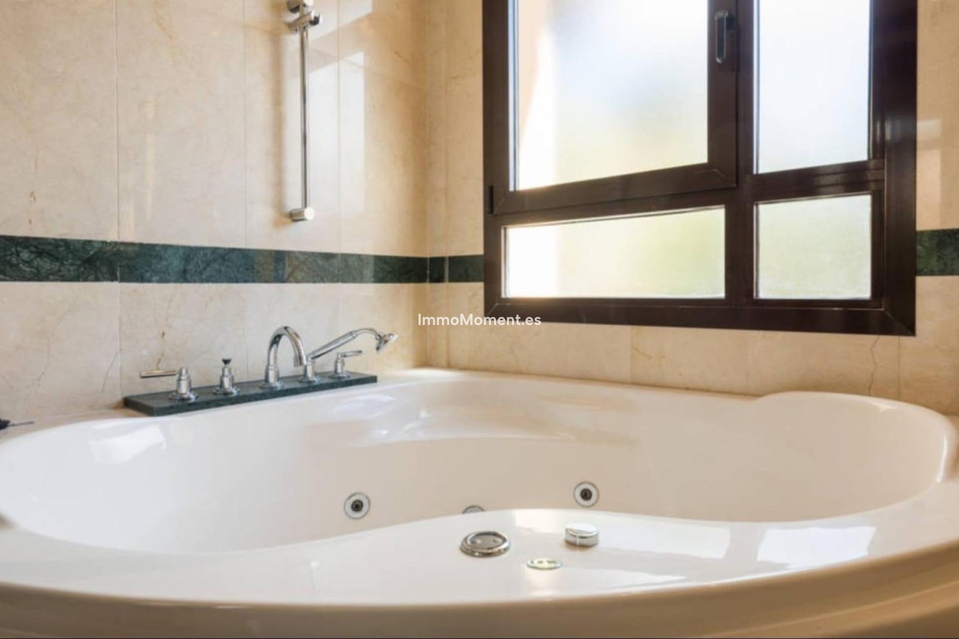Reventa - Villa independiente - Puerto Banús