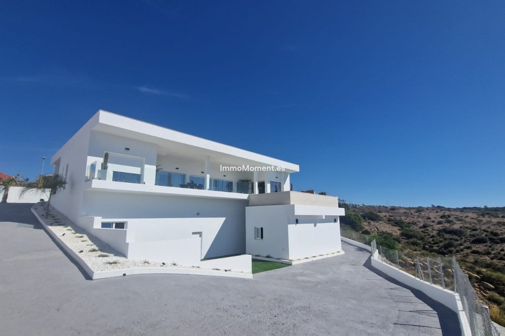 Reventa - Villa independiente - San Fulgencio - La Marina