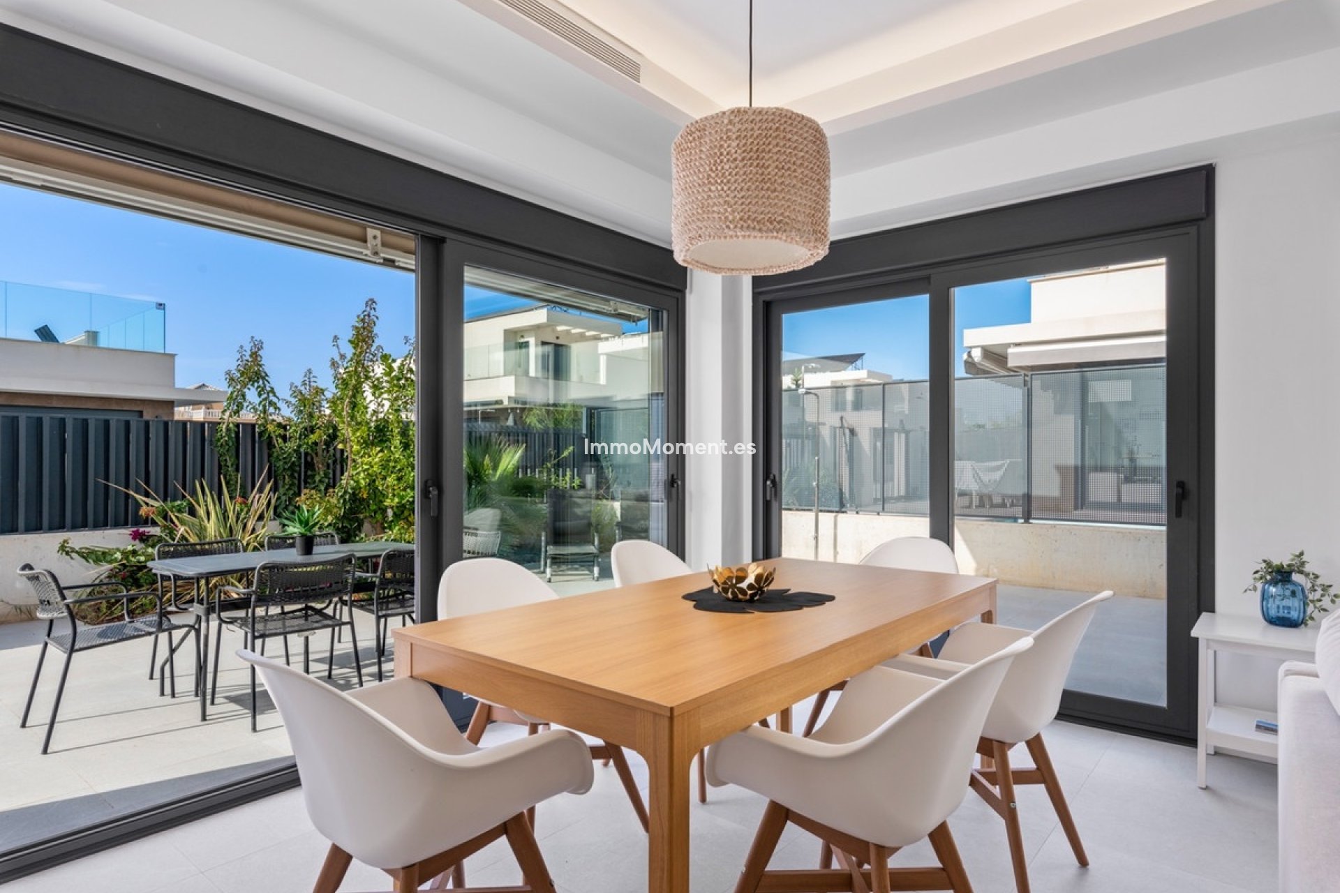 Reventa - Villa independiente - San Fulgencio - La Marina