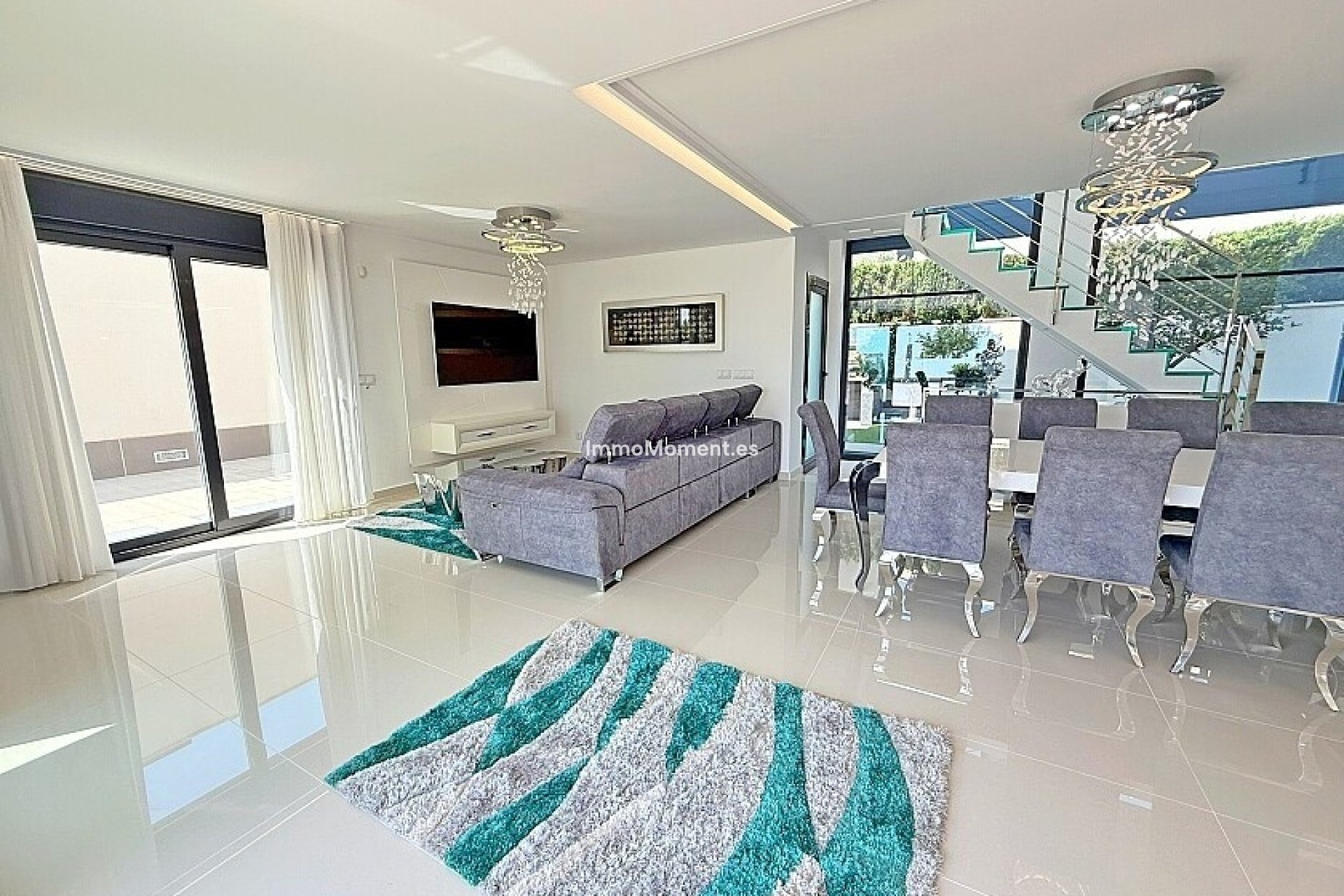 Reventa - Villa independiente - San Miguel de Salinas - San Miguel de Salinas Centro