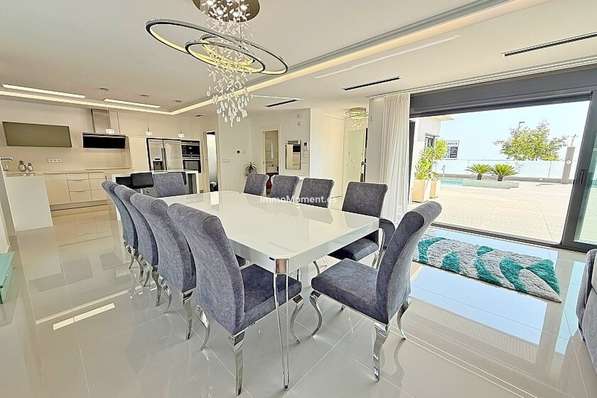 Reventa - Villa independiente - San Miguel de Salinas - San Miguel de Salinas Centro