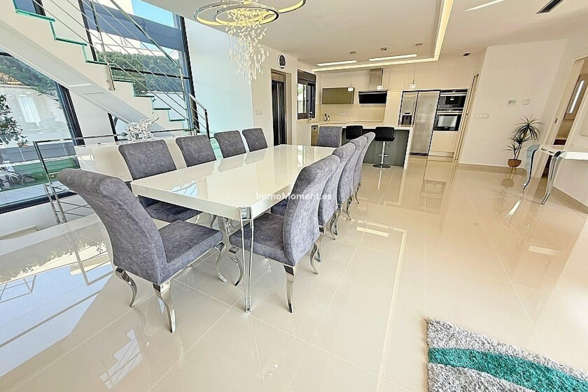 Reventa - Villa independiente - San Miguel de Salinas - San Miguel de Salinas Centro