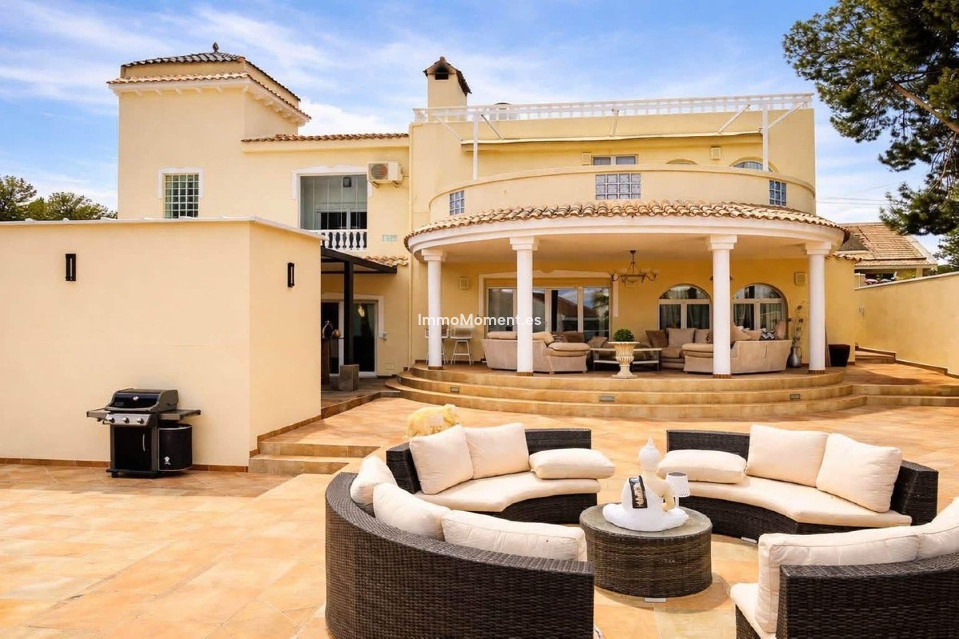 Reventa - Villa independiente - San Miguel de Salinas - San Miguel de Salinas Centro