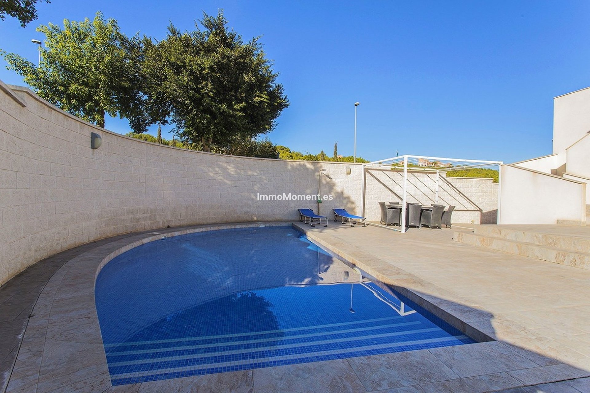 Reventa - Villa independiente - San Miguel de Salinas - San Miguel de Salinas Centro
