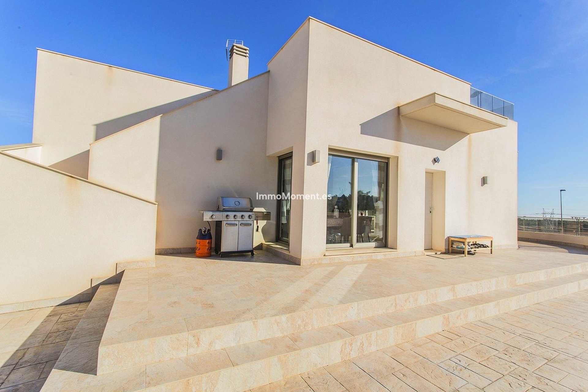 Reventa - Villa independiente - San Miguel de Salinas - San Miguel de Salinas Centro