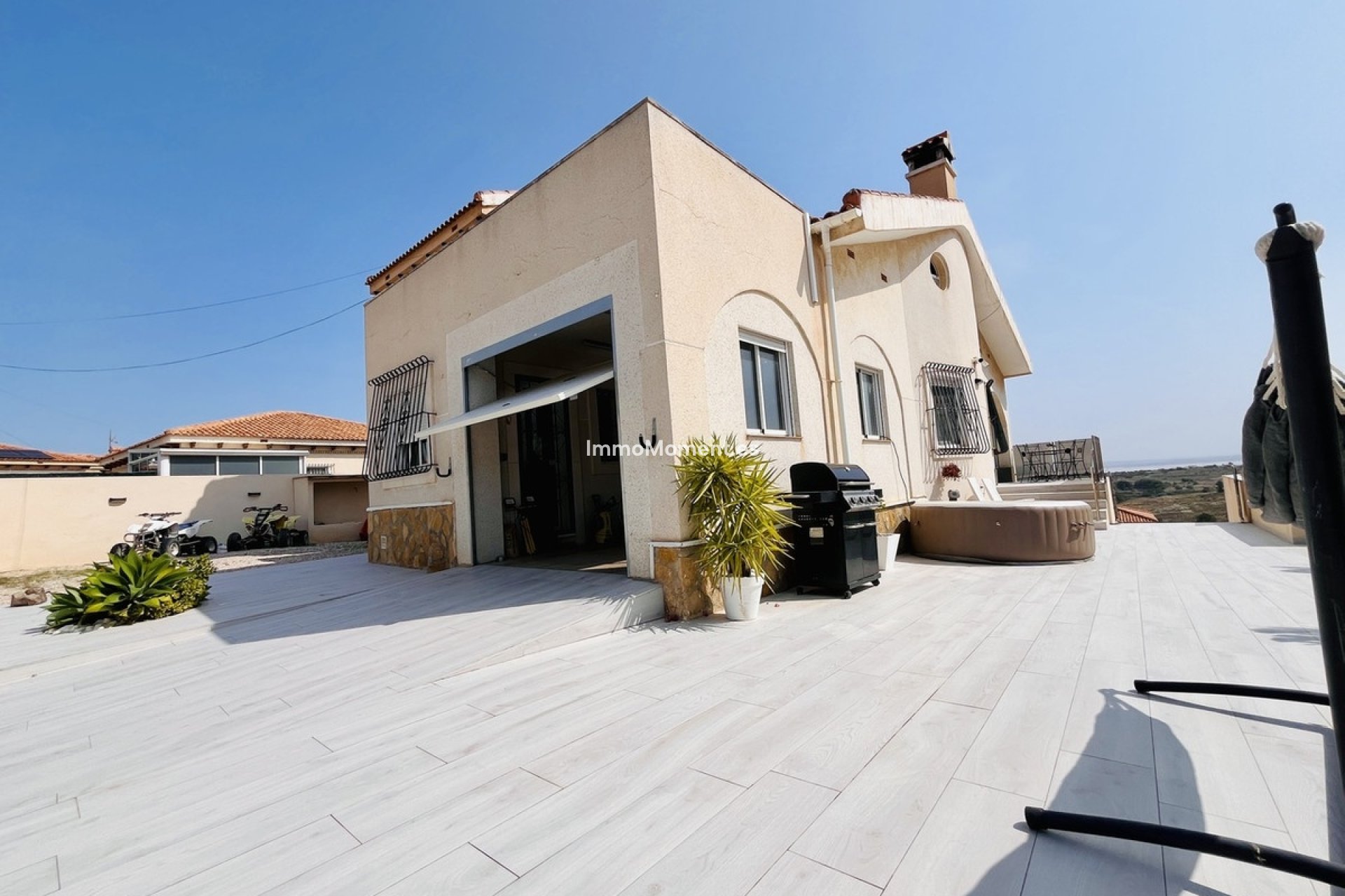 Reventa - Villa independiente - San Miguel de Salinas - San Miguel de Salinas Centro