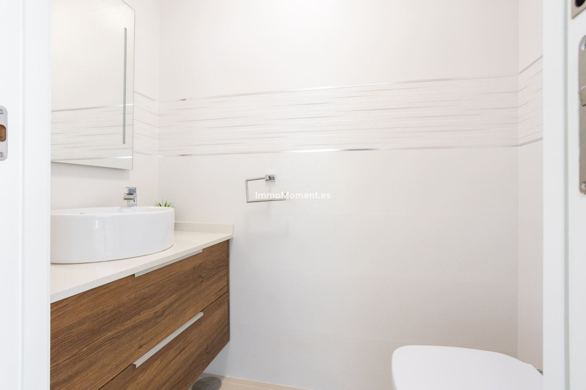 Reventa - Villa independiente - San Miguel de Salinas - San Miguel de Salinas Centro