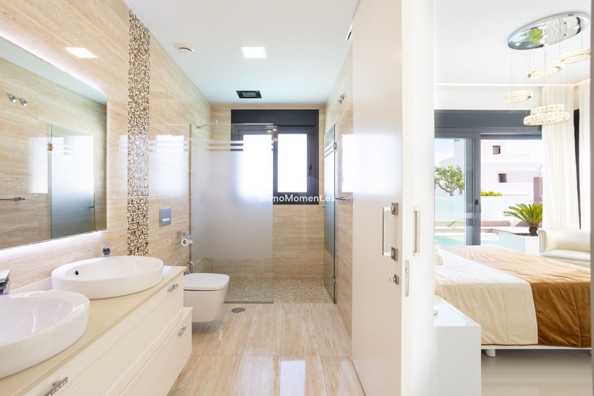 Reventa - Villa independiente - San Miguel de Salinas - San Miguel de Salinas Centro