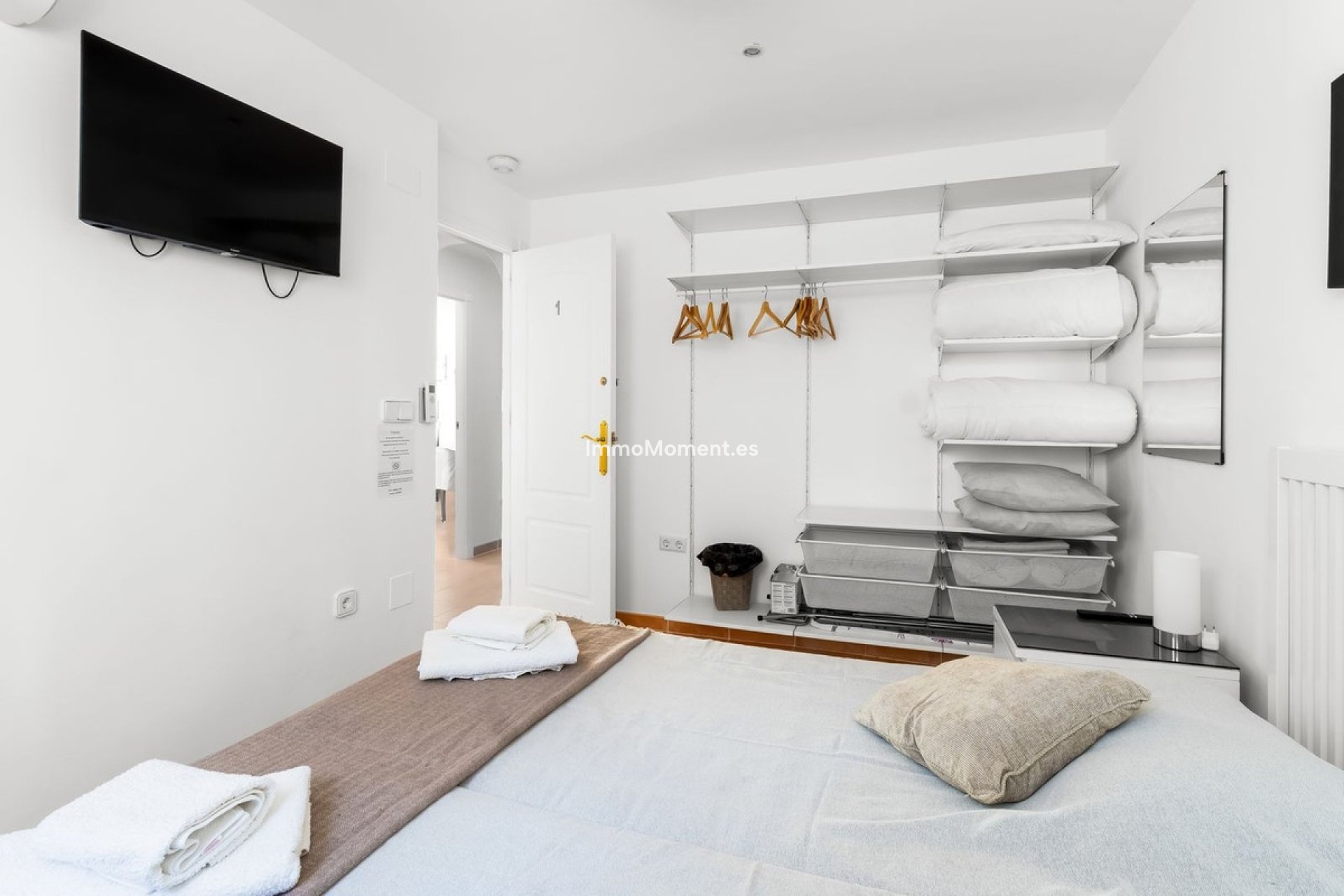 Reventa - Villa independiente - San Miguel de Salinas - San Miguel de Salinas Centro