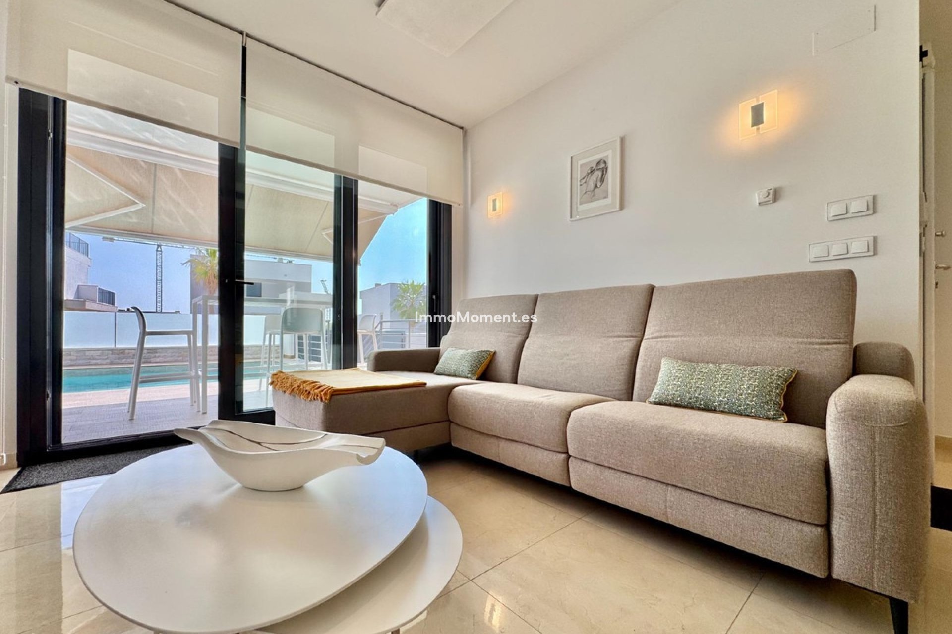 Reventa - Villa independiente - San Miguel de Salinas - San Miguel de Salinas Centro