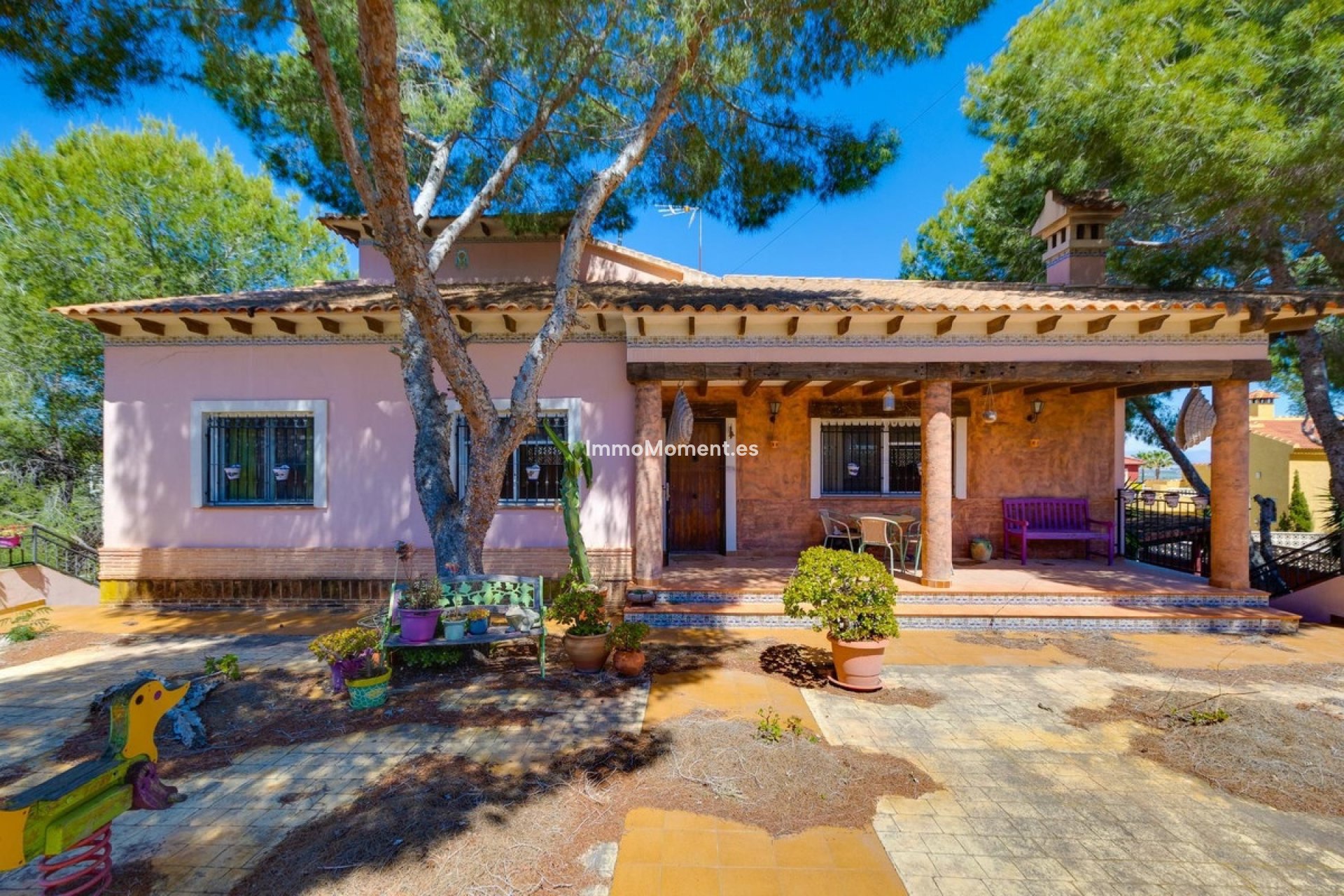 Reventa - Villa independiente - San Miguel de Salinas - San Miguel de Salinas Centro