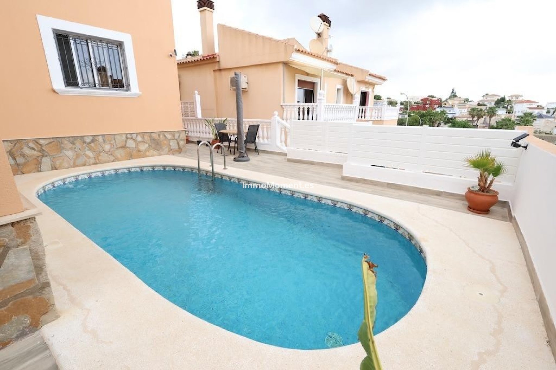 Reventa - Villa independiente - San Miguel de Salinas - San Miguel de Salinas Centro